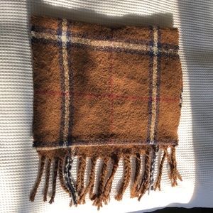 BNWT Simons Brown Coloured Scarf